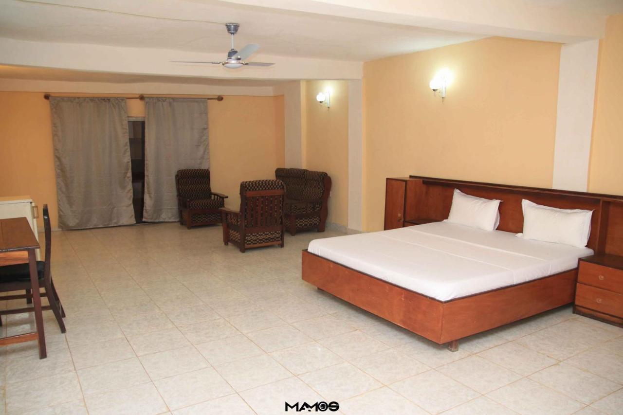 Atlanticoast Residence Bakau Esterno foto