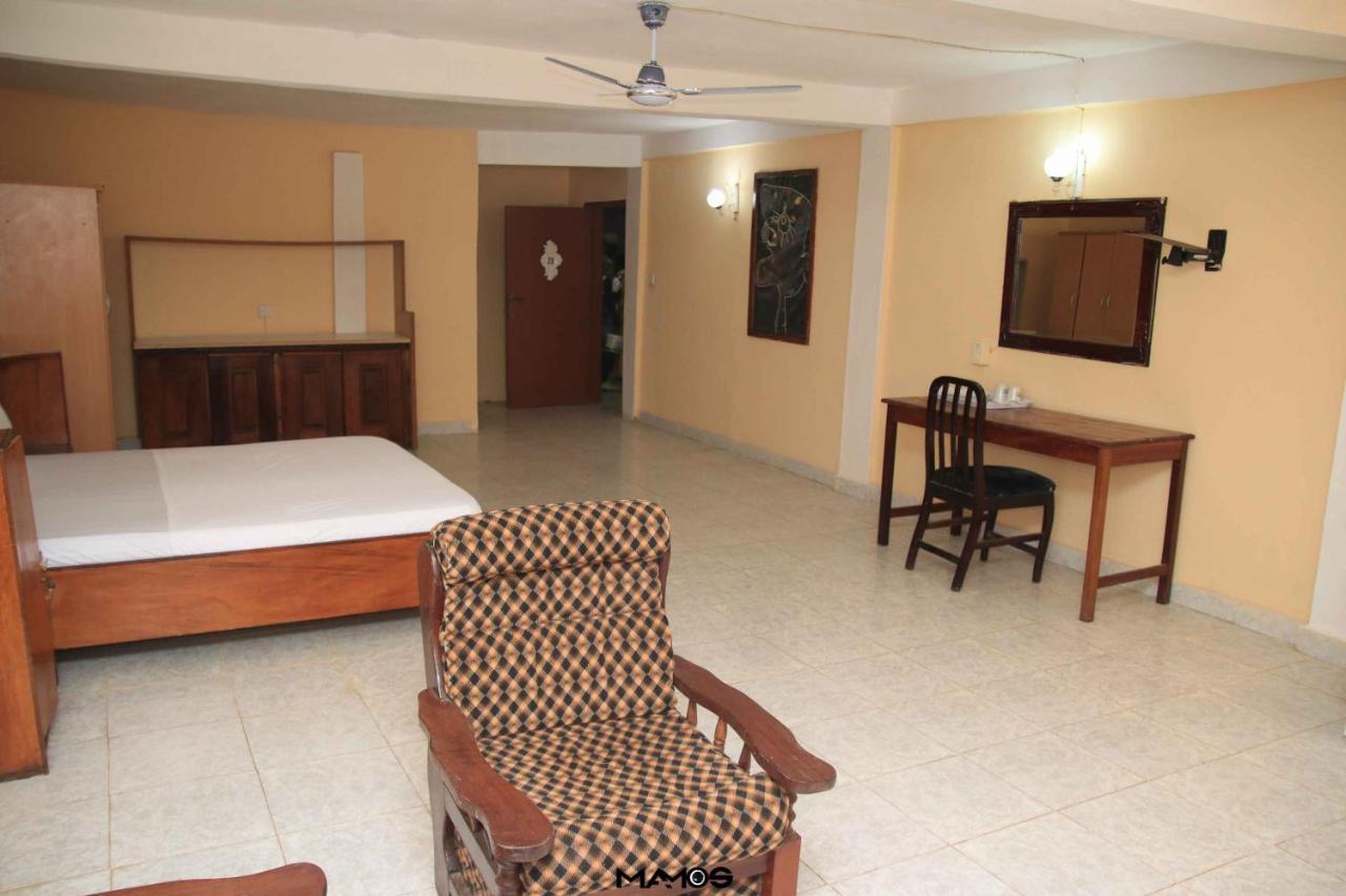 Atlanticoast Residence Bakau Esterno foto