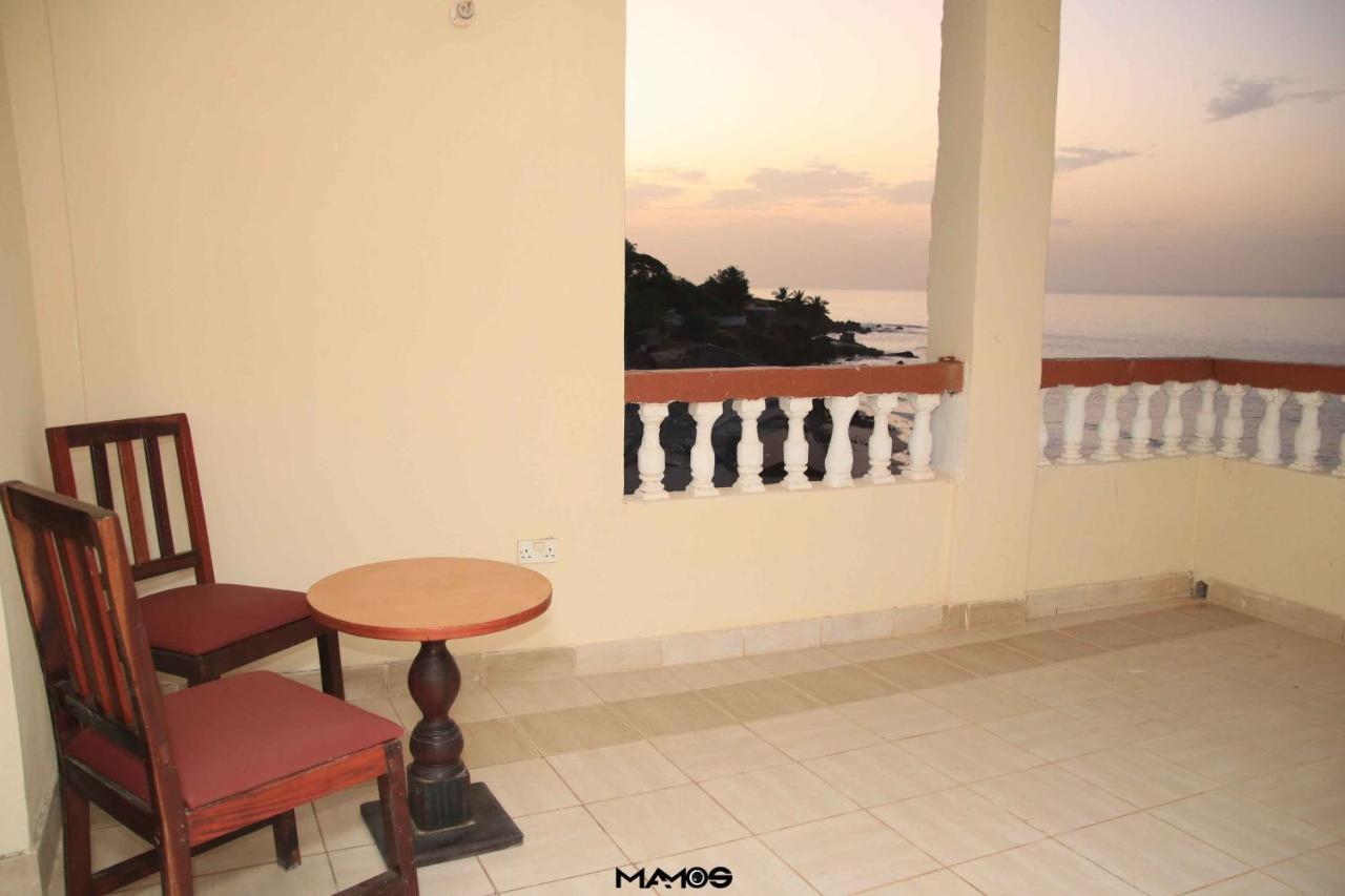 Atlanticoast Residence Bakau Esterno foto